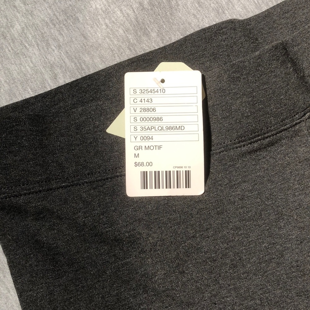 Pure and Good leggings - Picture 2 of 3